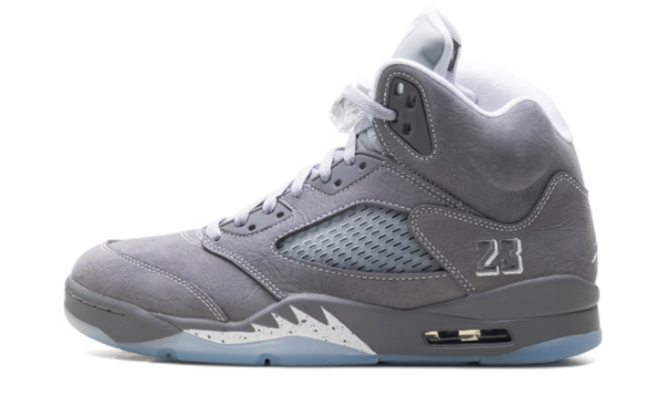 Air Jordan 5 'Wolf Grey' (2026) – Grey & White