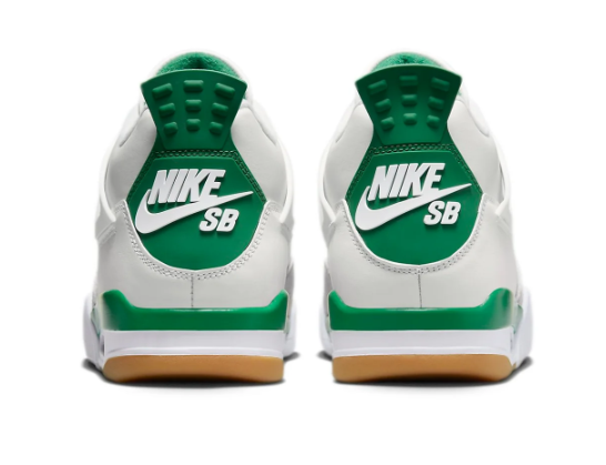 Air Jordan 4 Retro SB 'Pine Green'